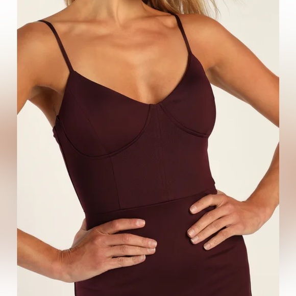 Lulu’s Sophisticated Soiree Plum Purple Bustier
Midi Bodycon Dress - Picture 5 of 10